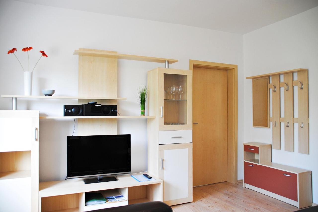Appartementanlage-Ferienwohnungen Weisse Moewe ซาสนิทซ์ ภายนอก รูปภาพ