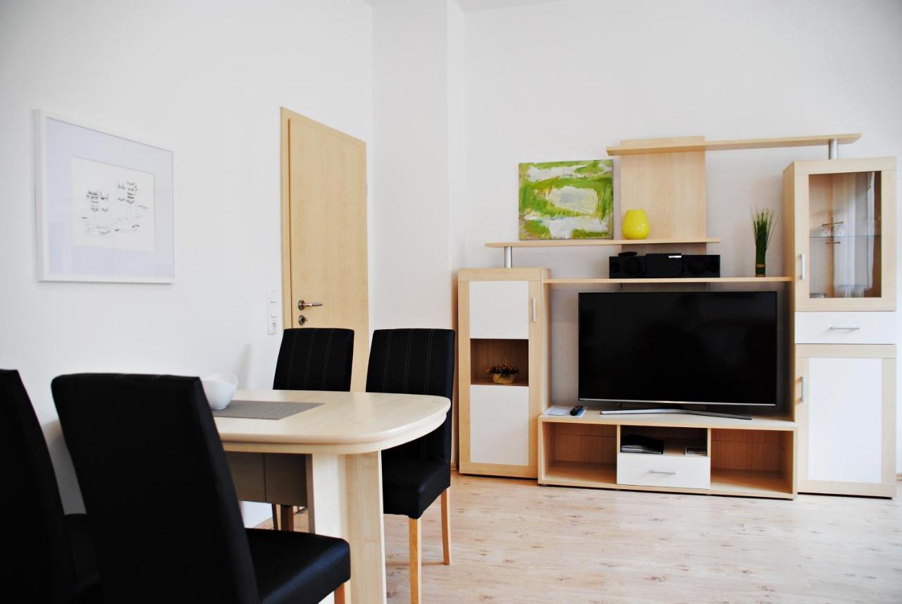 Appartementanlage-Ferienwohnungen Weisse Moewe ซาสนิทซ์ ภายนอก รูปภาพ