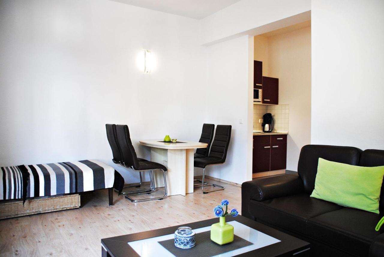 Appartementanlage-Ferienwohnungen Weisse Moewe ซาสนิทซ์ ภายนอก รูปภาพ
