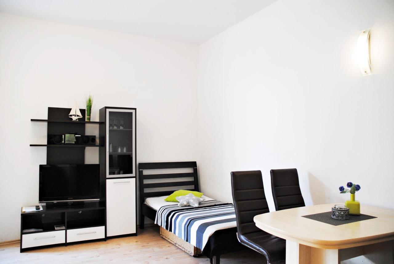 Appartementanlage-Ferienwohnungen Weisse Moewe ซาสนิทซ์ ภายนอก รูปภาพ