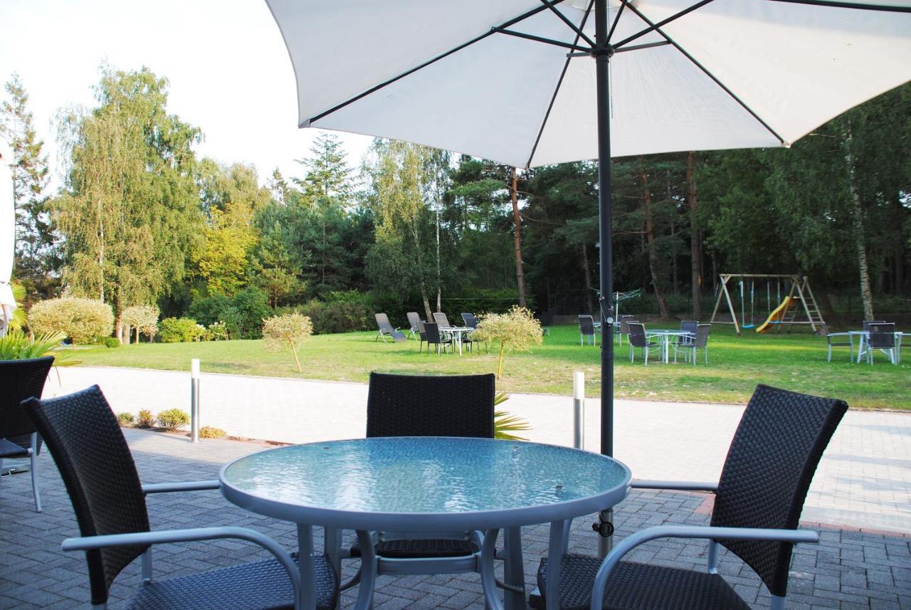 Appartementanlage-Ferienwohnungen Weisse Moewe ซาสนิทซ์ ภายนอก รูปภาพ
