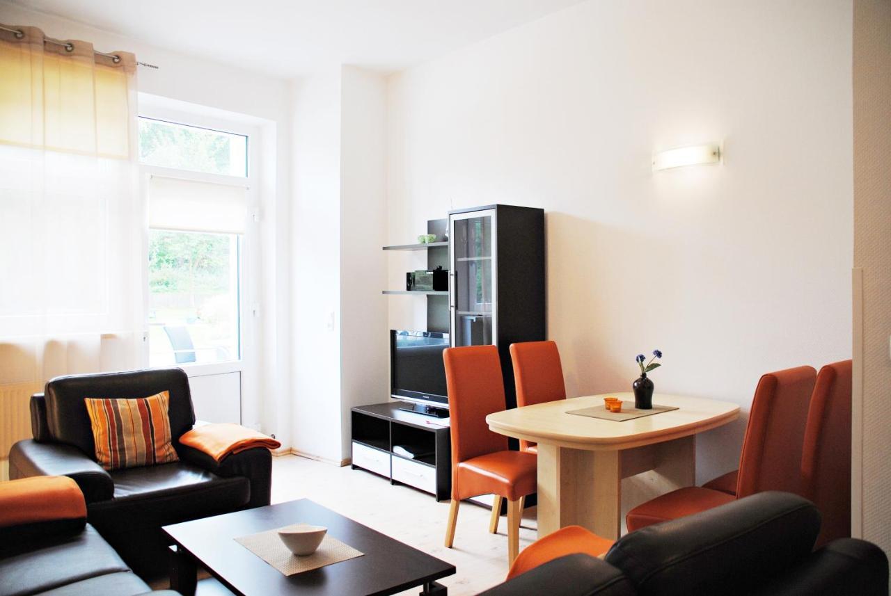 Appartementanlage-Ferienwohnungen Weisse Moewe ซาสนิทซ์ ภายนอก รูปภาพ
