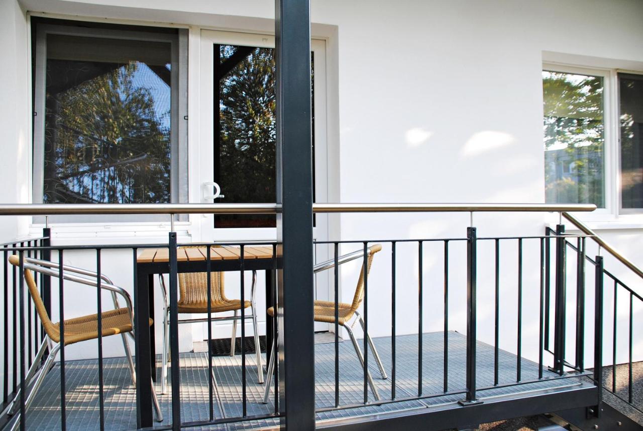 Appartementanlage-Ferienwohnungen Weisse Moewe ซาสนิทซ์ ภายนอก รูปภาพ