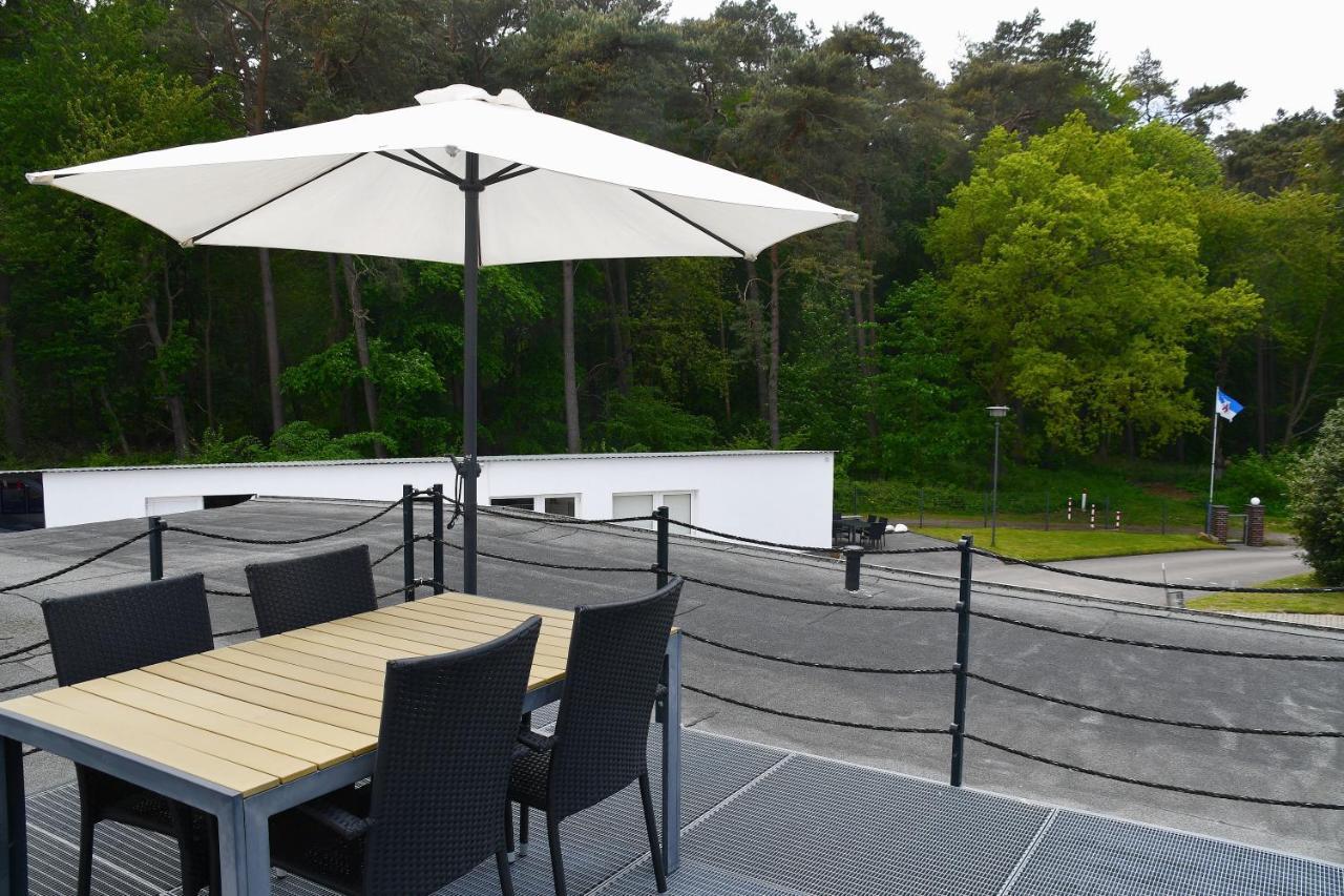 Appartementanlage-Ferienwohnungen Weisse Moewe ซาสนิทซ์ ภายนอก รูปภาพ